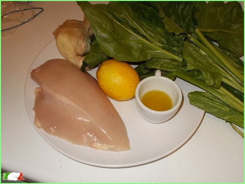 Chicken breast with spinach ingredients
