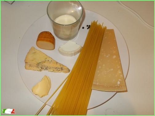 Spaghetti four cheese ingredients