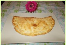baked calzone plate