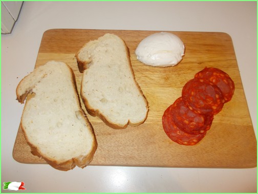 Bread crostini ingredients