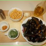 MUSSELS AND CHICKPEAS ingredients